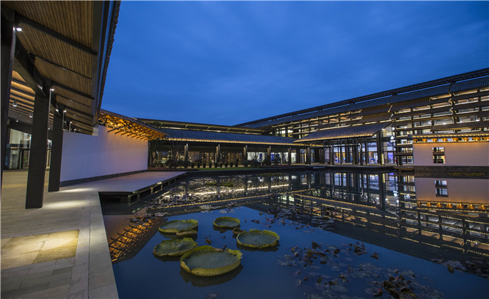 4酒店：枕水而眠，夢(mèng)一場(chǎng)江南煙雨。.jpg